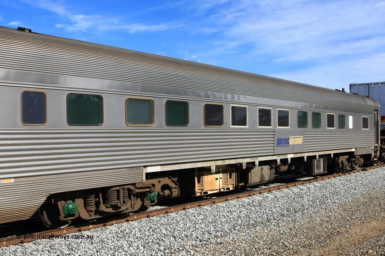 100611 0525
Midland, Pacific National RZBY type crew accommodation car RZBY 208 on train 4PM6, built by Comeng NSW as ER type stainless steel air conditioned crew dormitory car ER 208 in 1969, sold to National Rail and converted to crew car in 1997.
Keywords: RZBY-type;RZBY208;Comeng-NSW;ER-type;