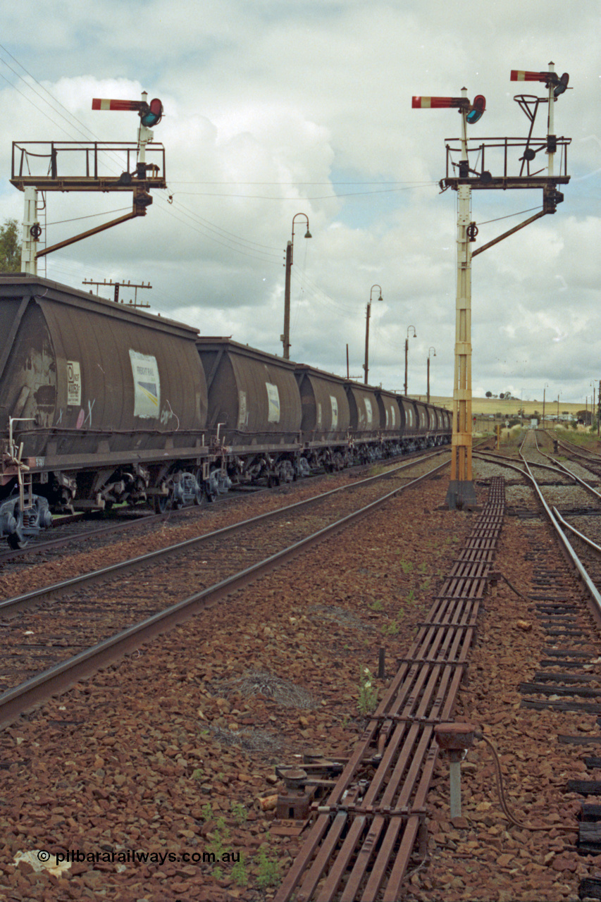 192-23
Junee, NSW Main South, mechanical lower quadrant semaphore signals, looking north.
