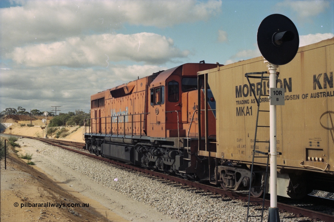 200-04
Moorine Rock, Westrail L class 271 Clyde Engineering EMD model GT26C serial 69-620 runs through the loop with the ballast cleaning train known as the Circus Train 22nd June 1997.
Keywords: L-class;L271;Clyde-Engineering-Granville-NSW;EMD;GT26C;69-620;