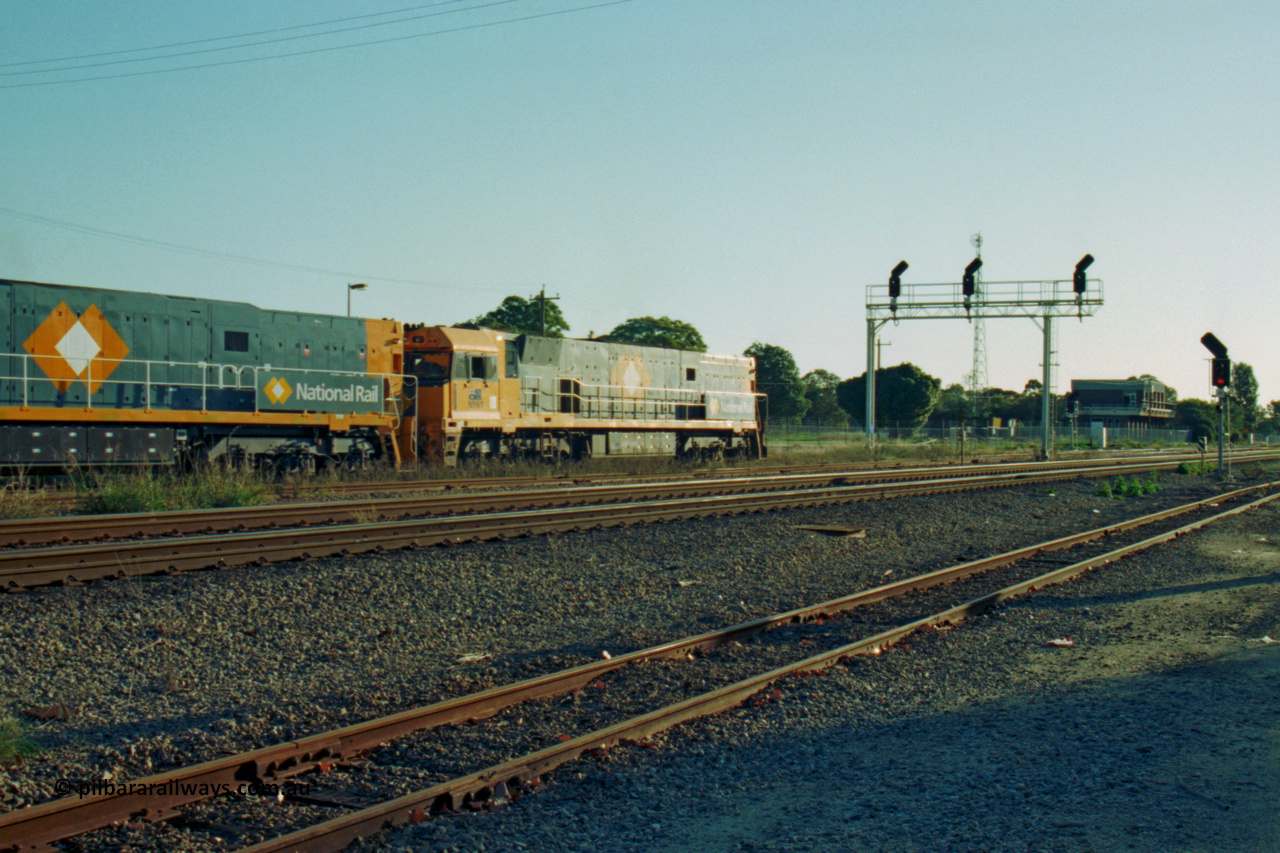 201-29
Midland, the first Perth built NR class NR 61 Goninan GE model Cv40-9i serial 7250-11/96-263 departs Midland yard a brand new NR unit, the MidSig train control building is in the distance.
Keywords: NR-class;NR61;Goninan;GE;CV40-9i;7250-11/96-263;