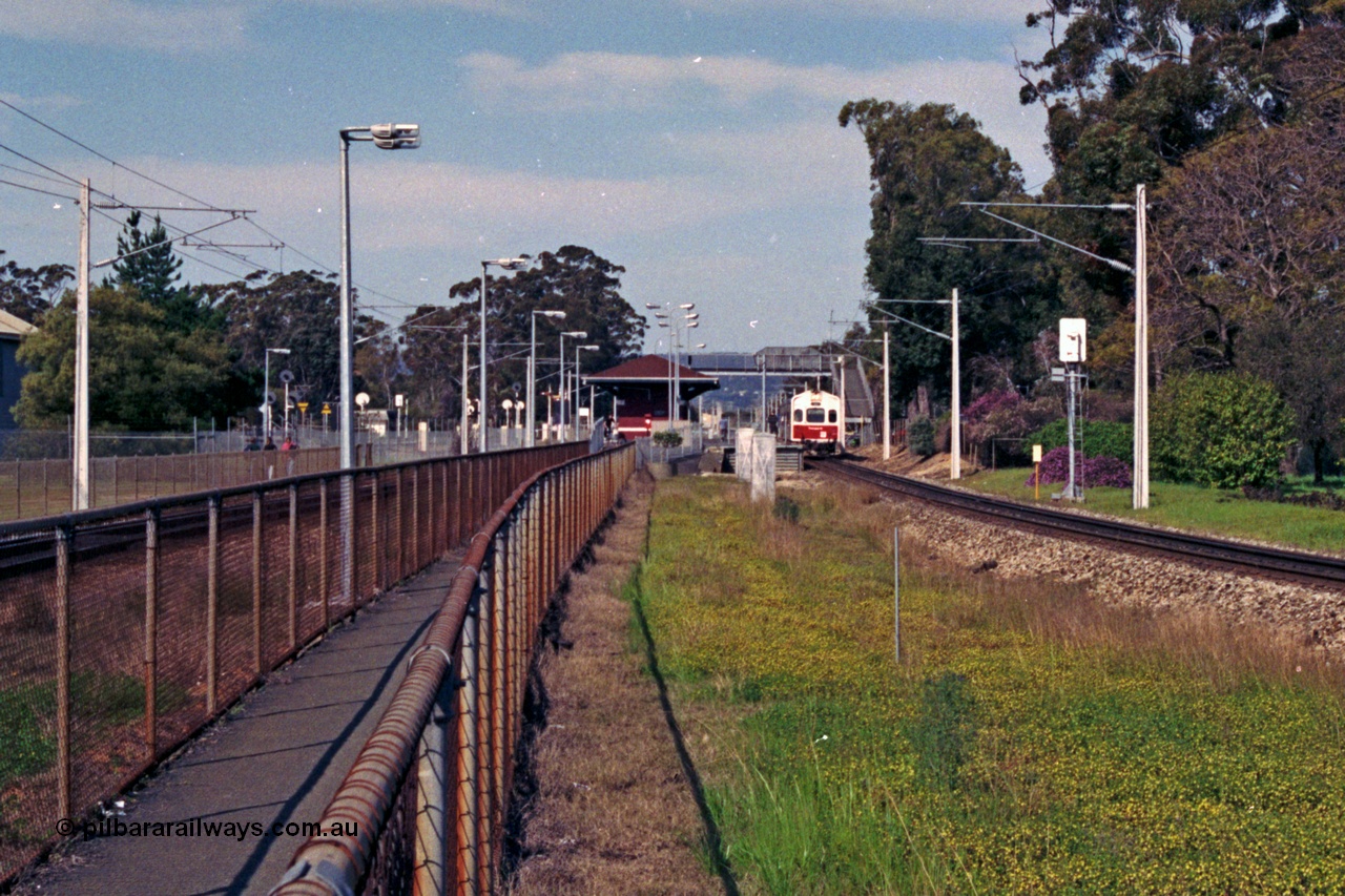 208-2-14
Guildford, looking towards the station from the Perth end.
