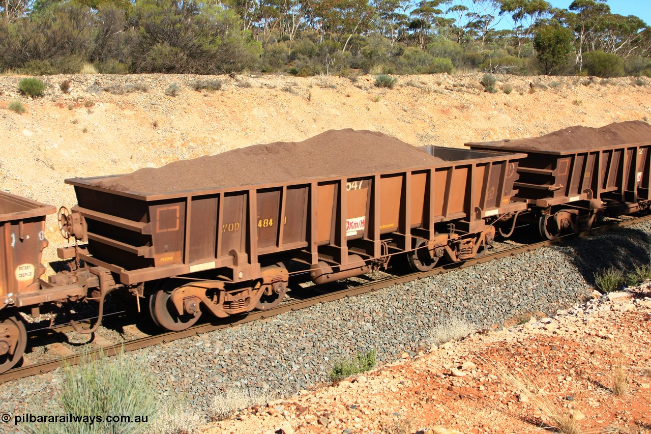 100602 8540
WOD type iron ore waggon WOD 31484 is one of a batch of sixty two built by Goninan WA between April and August 2000 with serial number 950086-056 and fleet number 547 for Koolyanobbing iron ore operations with a 75 ton capacity build date 07/2000, for Portman Mining to cart their Koolyanobbing iron ore to Esperance, loaded with fines ore just west of Binduli, 2nd June 2010.
Keywords: WOD-type;WOD31484;Goninan-WA;950086-056;