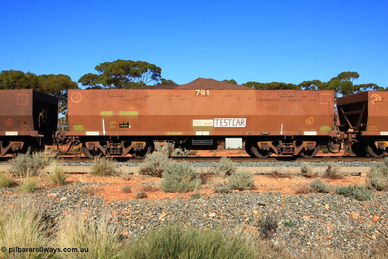 100602 8590
WOE type iron ore waggon WOE 33292 is one of a batch of thirty five built by United Goninan WA between January and April 2005 with serial number 950104-032 and fleet number 791 for Koolyanobbing iron ore operations, set up as a test car, build date of 04/2005 with a revised load of 82.5 tonnes and PORTMAN painted out, seen here at of Binduli, 2nd June 2010.
Keywords: WOE-type;WOE33292;test-car;United-Goninan-WA;950104-032;