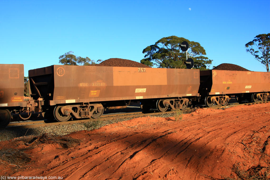 100731 02323
WOE type iron ore waggon WOE 33258 is one of a batch of twenty seven built by Goninan WA between September and October 2002 with serial number 950103-025 and fleet number 757 for Koolyanobbing iron ore operations, on loaded train 6413 at Binduli Triangle, 31st July 2010.
Keywords: WOE-type;WOE33258;Goninan-WA;950103-025;