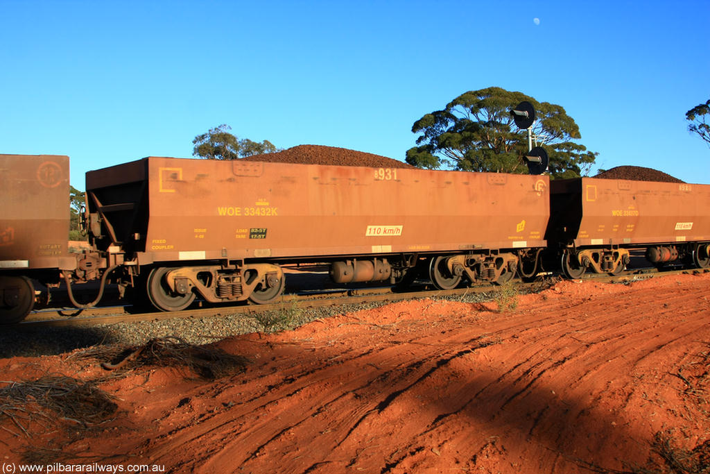 100731 02386
WOE type iron ore waggon WOE 33432 is one of a batch of one hundred and forty one built by United Group Rail WA between November 2005 and April 2006 with serial number 950142-137 and fleet number 8931 for Koolyanobbing iron ore operations, on loaded train 6413 at Binduli Triangle, 31st July 2010.
Keywords: WOE-type;WOE33432;United-Group-Rail-WA;950142-137;