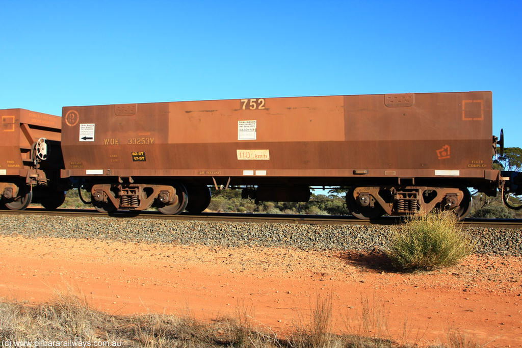 100731 02416
WOE type iron ore waggon WOE 33253 is one of a batch of twenty seven built by Goninan WA between September and October 2002 with serial number 950103-020 and fleet number 752 for Koolyanobbing iron ore operations Trial waggon, on empty train 6418 at Binduli Triangle, 31st July 2010.
Keywords: WOE-type;WOE33253;Goninan-WA;950103-020;