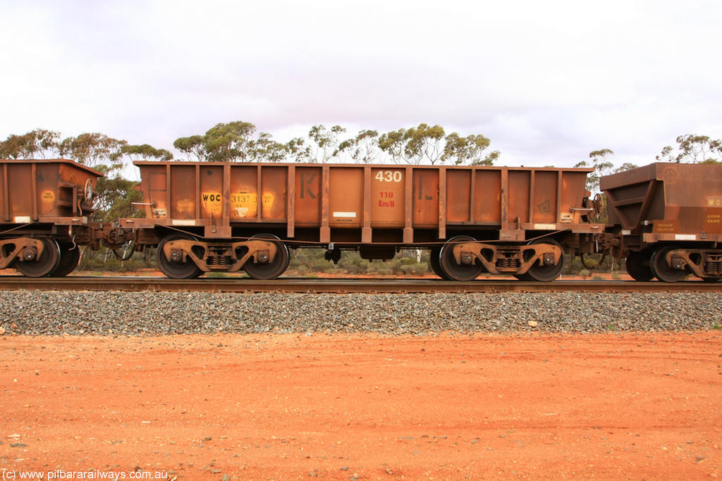 100822 5967
WOC type iron ore waggon WOC 31370 is one of a batch of thirty built by Goninan WA between October 1997 to January 1998 with fleet number 430 for Koolyanobbing iron ore operations with a 75 ton capacity, Binduli Triangle 22nd August 2010.
Keywords: WOC-type;WOC31370;Goninan-WA;