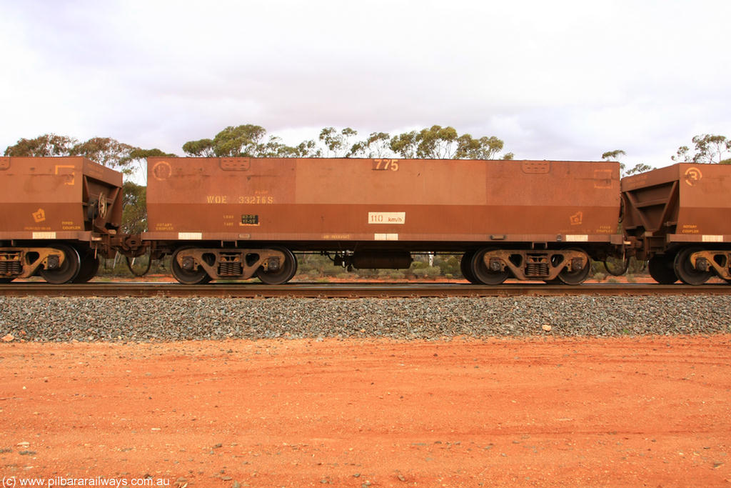 100822 5987
WOE type iron ore waggon WOE 33276 is one of a batch of thirty five built by Goninan WA between January and April 2005 with serial number 950104-016 and fleet number 775 for Koolyanobbing iron ore operations, Binduli Triangle 22nd August 2010.
Keywords: WOE-type;WOE33276;Goninan-WA;950104-016;