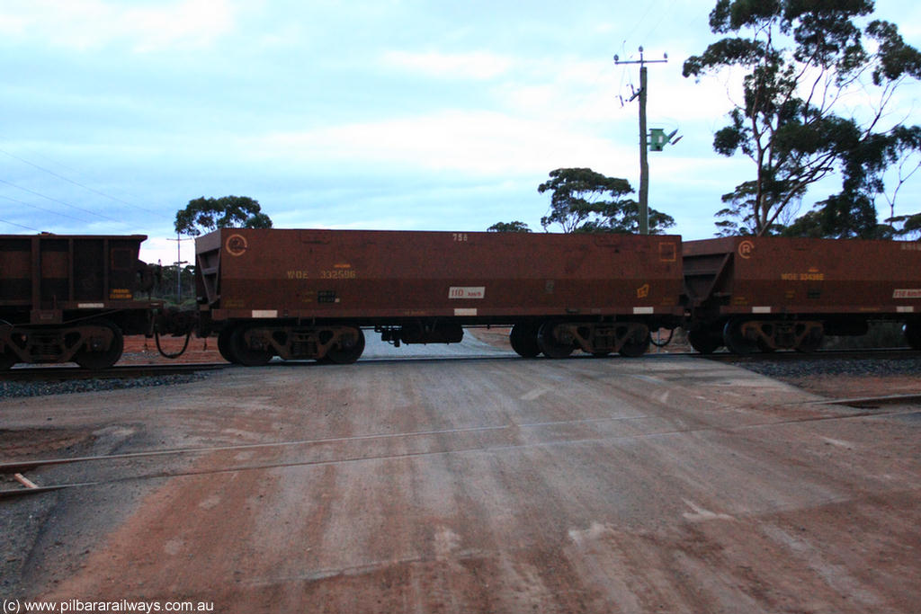 100822 6208
WOE type iron ore waggon WOE 33259 is one of a batch of twenty seven built by Goninan WA between September and October 2002 with serial number 950103-026 and fleet number 758 for Koolyanobbing iron ore operations, on empty train 1416 at Hampton, 22nd August 2010.
Keywords: WOE-type;WOE33259;Goninan-WA;950103-026;