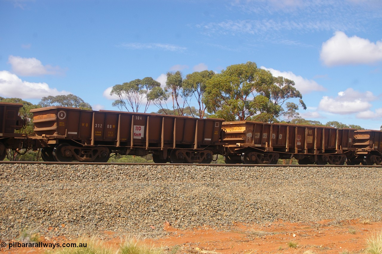 PD 12609
Binduli, comparison between the two styles of WO type iron ore hopper waggons, on the left is the WAGR Midland Workshops built unit WO 31208 and on the right is the Goninan WA built replacement WO 31215 with the newer WOD style body.
Keywords: Peter-D-Image;WO-type;WO31208;WO31215;WAGR-Midland-WS;Goninan-WA;