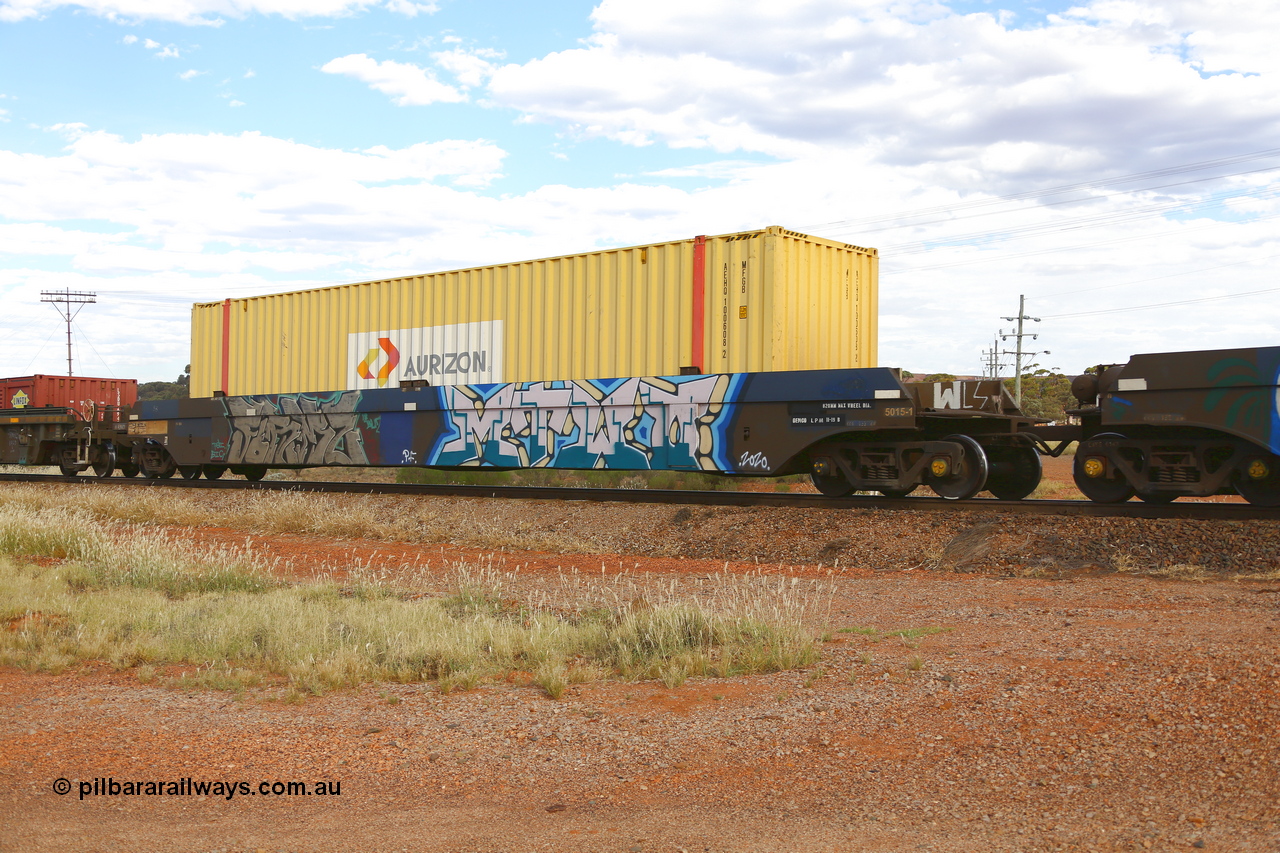 210407 9849
Parkeston, 2MP5 intermodal train, CQWY type well waggon pair CQWY 5015, platform 1 with Aurizon 48' MFGB type container AEHQ 100608. The CQWY well waggon pairs were built by Bluebird Rail Operations SA in a batch of sixty pairs in 2008 for CFCLA.
Keywords: CQWY-type;CQWY5015;CFCLA;Bluebird-Rail-Operations-SA;
