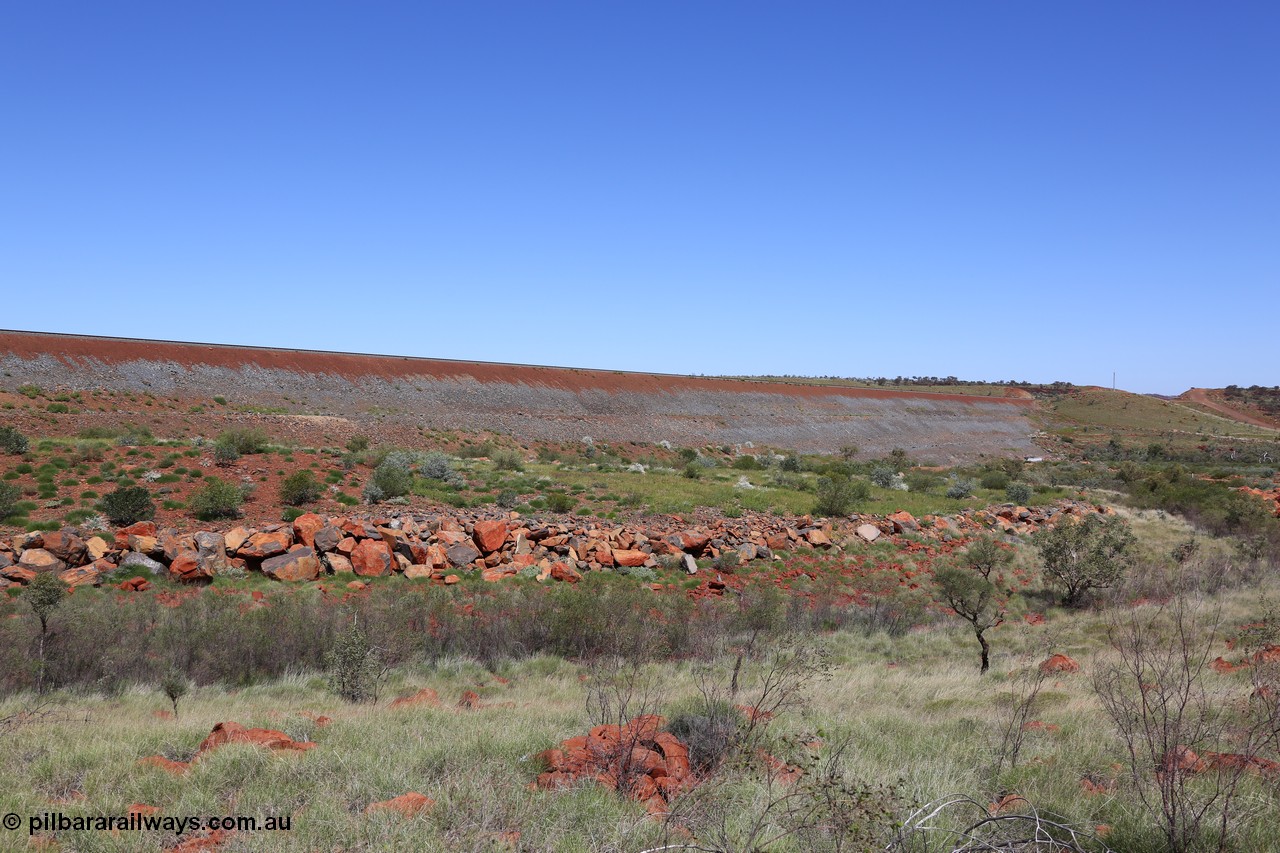 150505 7936
FMG Solomon Line, looking east across valley at massive earth fill for rail line. Geodata: [url=https://goo.gl/maps/j6sYcBx32F42] -22.0351433 118.7568750 [/url].
