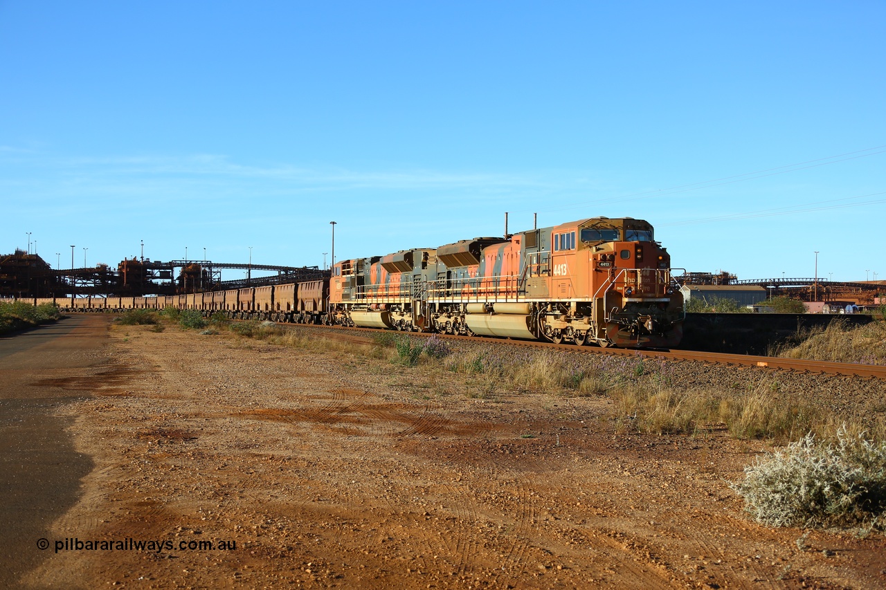 170726 9447
Finucane Island, running around the balloon loop with an empty BHP iron ore train behind Progress Rail Muncie USA built SD70ACe/LCi unit 4413 serial 20118685-011 with a sister unit as they head back to be provisioned at Boodarie. 26th July 2017.
Keywords: 4413;Progress-Rail-Muncie-USA;EMD;SD70ACe;20118685-011;