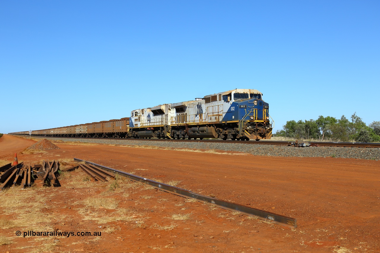 170727 9535
Canning, the north end of a duplicated section sees loaded FMG iron ore train heading to the port behind General Electric built Dash 9-44CW unit 002 serial 57095 and an EMD SD70ACe/LCi unit. [url=https://goo.gl/maps/BiSnsmH1cxw]GeoData[/url].
Keywords: FMG-002;GE;Dash-9-44CW;58179;