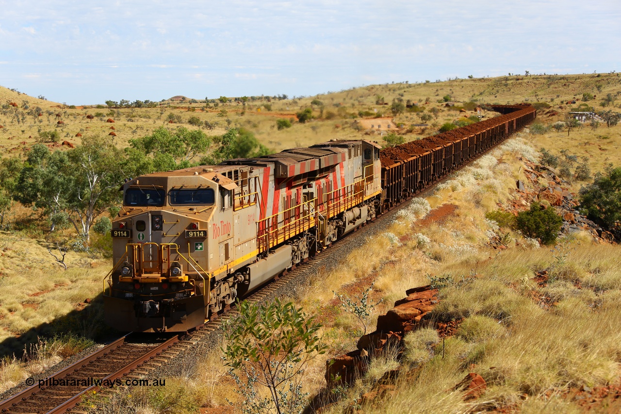 170729 0288
Maitland Siding on the former Robe River line a loaded Deepdale train heading for Cape Lambert behind the standard Rio Tinto motive power for this line, double General Electric built ES44ACi units, 9114 serial 62545 and sister unit 9101 serial 61939 have crossed the 96.2 km grade crossing. 29th July 2017. [url=https://goo.gl/maps/CNgRRqCioHp]GeoData[/url].
Keywords: 9114;GE;ES44ACi;62545;