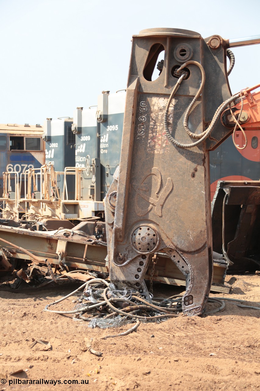 141027 5865
Wedgefield, Sell and Parker's metal recycling yard, a view of the hydraulic shears with SD40R units in the background.
