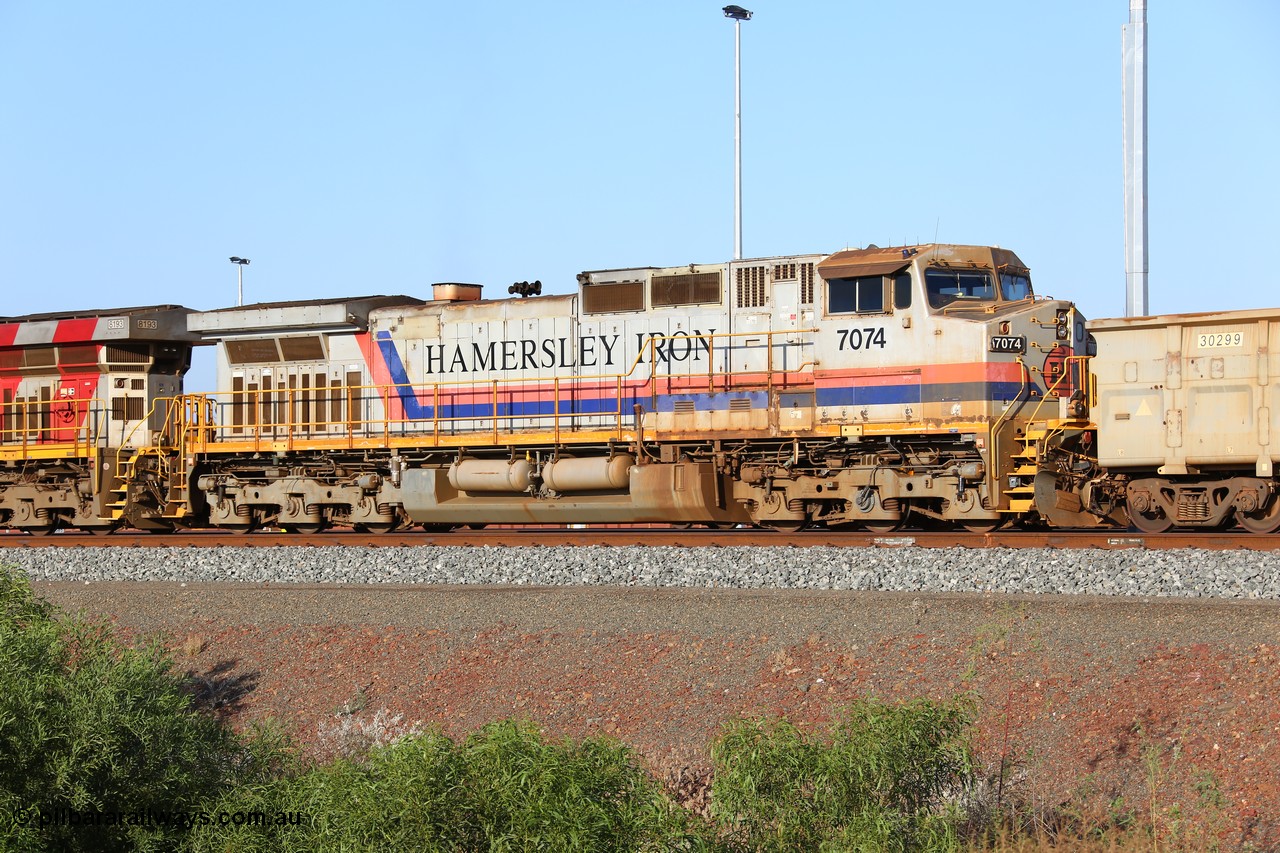 151111 9478
Cape Lambert Yard, Hamersley Iron 7074, a General Electric built Dash Dash 9-44CW serial 47753 from the original order in November 1994.
Keywords: 7074;GE;Dash-9-44CW;47753;