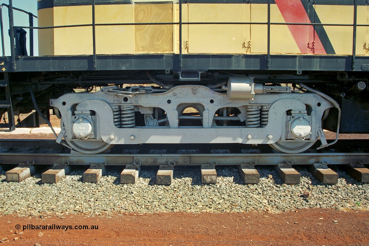 240-15
Wickham, right hand side number two end view of former Robe River and NSWGR MLW built ALCo RSC3 serial 77737 of October 1951, was originally 40 class 4006. Shows modified bogie to convert the A1A to a BO bogie type. 31st August 2002.
Keywords: 9401;MLW;ALCo;RSC3;77737;40-class;4006;