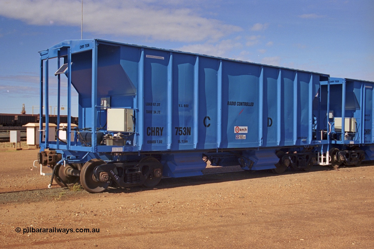 253-21
Nelson Point hard stand, CFCLA CHRY type ballast hopper waggon CHRY 753.
Keywords: CHRY-type;CHRY753;CFCLA;CRDX-type;BHP-ballast-waggon;