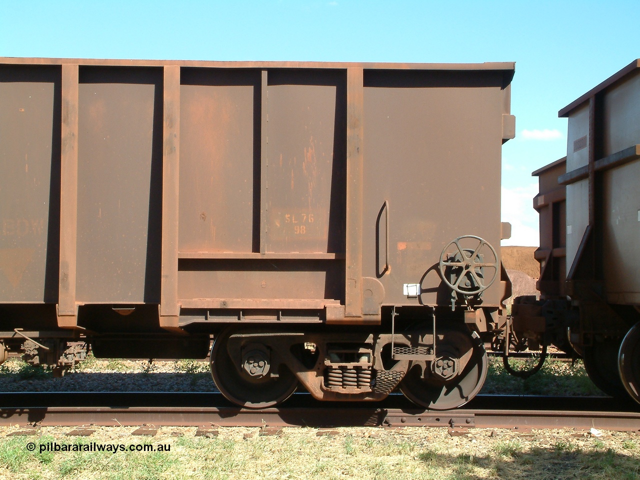 040412 144500
Nelson Point, Comeng WA built ore waggon 2257 one of 183 waggons built in 1970, view of handbrake end. 12th April 2004.
Keywords: 2257;Comeng-WA;BHP-ore-waggon;