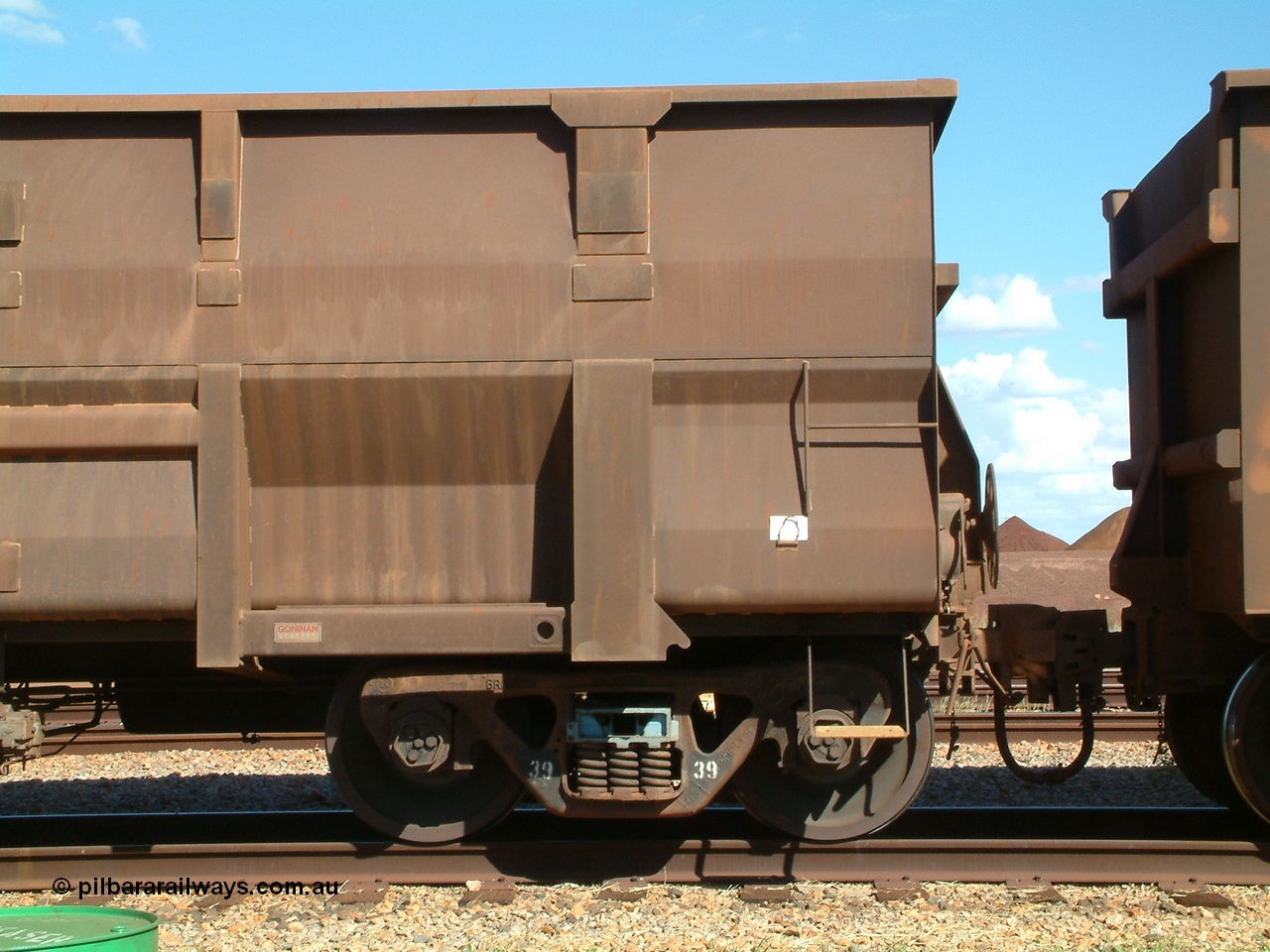 040412 144513
Nelson Point, Goninan built, Lynx Engineering designed ore waggon known as Golynx waggons, one of 345 such waggons constructed during 2001 out of 3CR12 stainless steel in an effort to eliminate painting and to reduce wear on the waggon body. 12th April 2004.
Keywords: Goninan-WA;Golynx;BHP-ore-waggon;