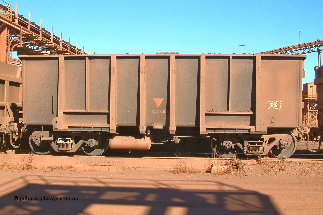 3338 Astra Vagoane 040805 150304
Nelson Point, empty BHP ore waggon 3338 is one of three hundred and fifty waggons built during 1988 by Astra Vagoane of Arad in Romania for Lang Hancock as part of a 'waggons for iron ore arrangement' with the then Romanian government, however only seventy-five found their way into service with BHP. August 5, 2004.
Keywords: 3338;Astra-Vagoane-Arad-Romania;BHP-ore-waggon;