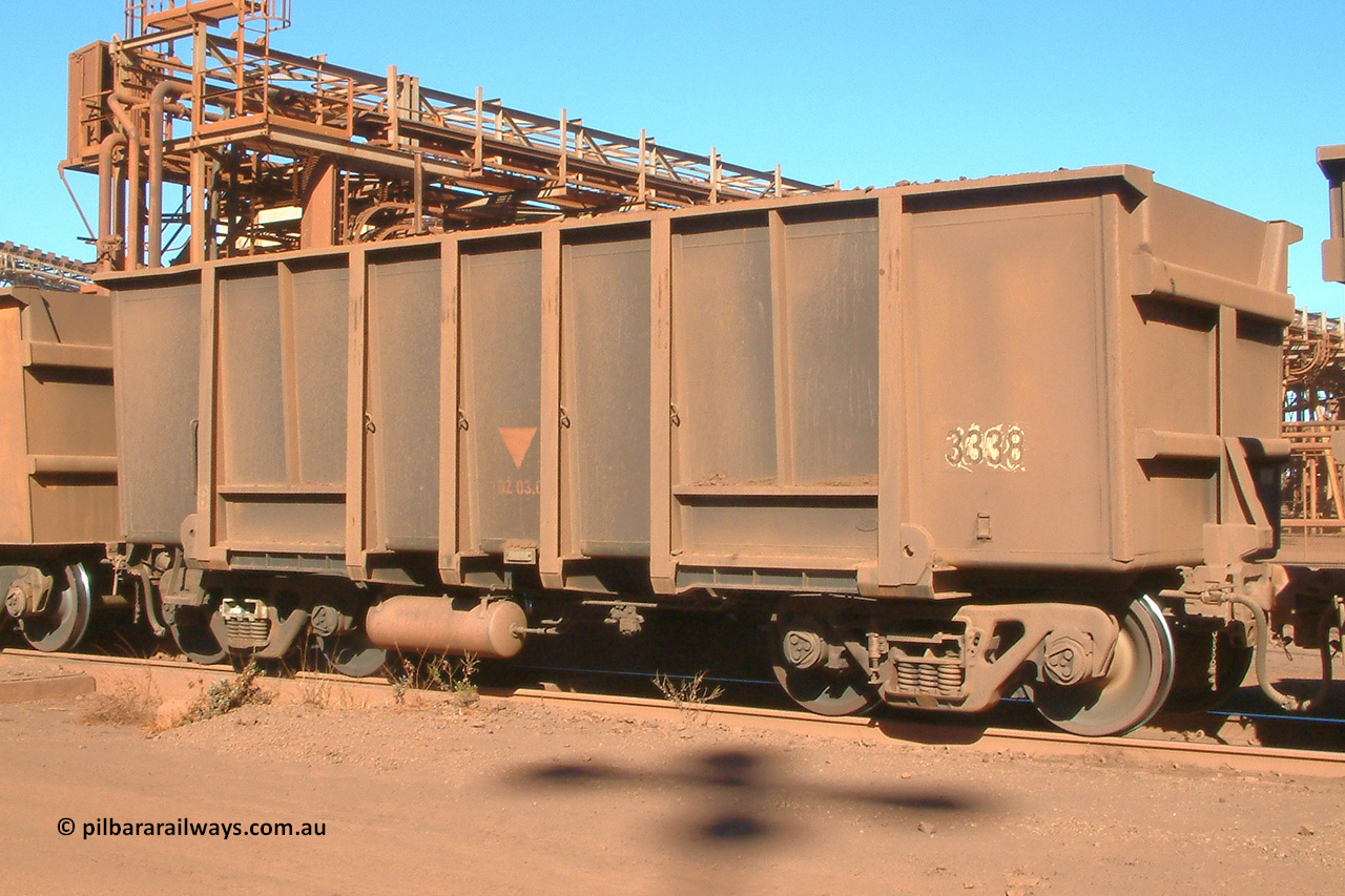 3338 Astra Vagoane 040805 150328
Nelson Point, empty BHP ore waggon 3338 is one of three hundred and fifty waggons built during 1988 by Astra Vagoane of Arad in Romania for Lang Hancock as part of a 'waggons for iron ore arrangement' with the then Romanian government, however only seventy-five found their way into service with BHP. August 5, 2004.
Keywords: 3338;Astra-Vagoane-Arad-Romania;BHP-ore-waggon;