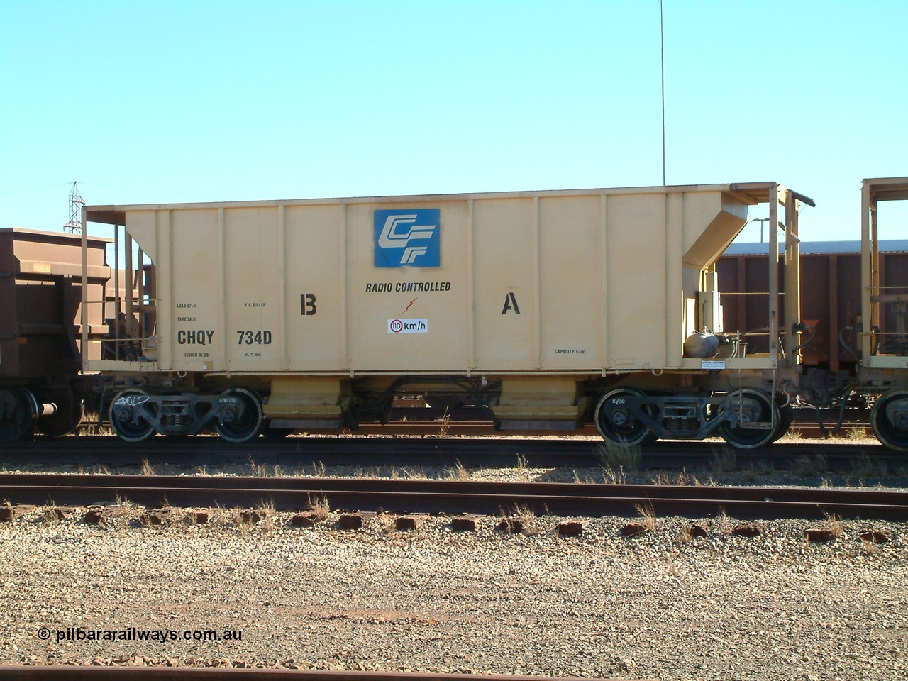 040805 095732
Nelson Point, CFCLA CHQY type ballast waggon CHQY 734.
Keywords: CHQY-type;CHQY734;CFCLA;CRDX-type;BHP-ballast-waggon;