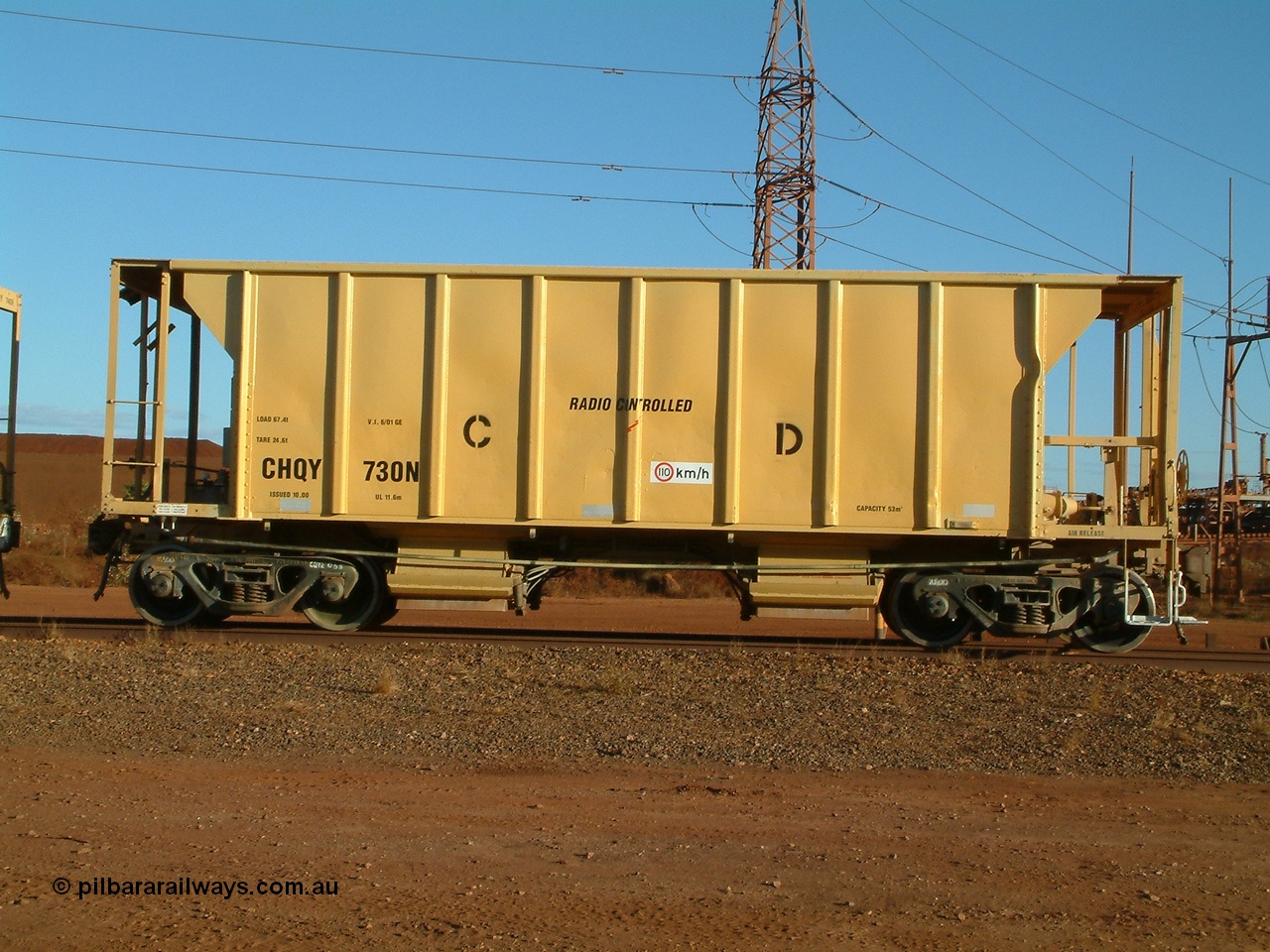 040815 164652
Nelson Point, CFCLA ballast waggon CHQY type 730 just being delivered to BHP Iron Ore as part of the Rail PACE project, side view.
Keywords: CHQY-type;CHQY730;CFCLA;CRDX-type;BHP-ballast-waggon;