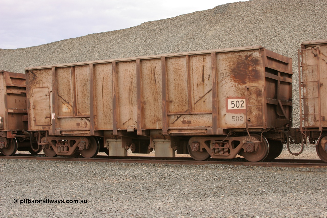 050412 0775
Quarry 8, Shaw Siding area. 3/4 view of 1963 built Magor USA ballast waggon 502.
Keywords: Magor-USA;BHP-ballast-waggon;
