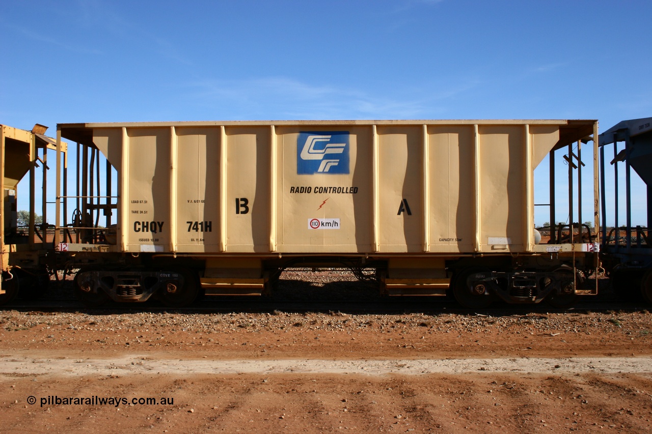 050518 2073
Flash Butt yard, CFCLA hire ballast waggon CHQY type CHQY 741.
Keywords: CHQY-type;CHQY741;CFCLA;CRDX-type;BHP-ballast-waggon;