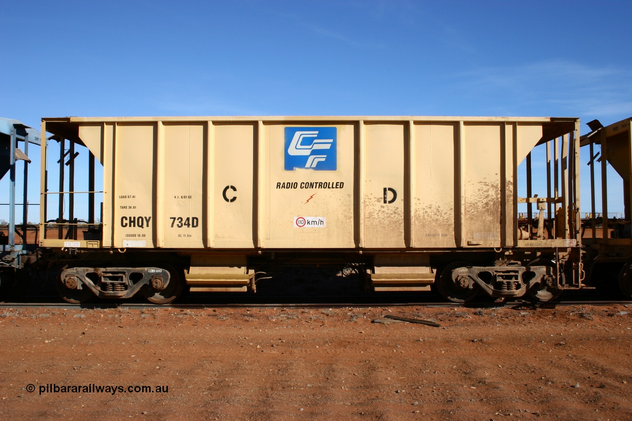 050518 2095
Flash Butt yard, CFCLA hire ballast waggon CHQY type CHQY 734.
Keywords: CHQY-type;CHQY734;CFCLA;CRDX-type;BHP-ballast-waggon;