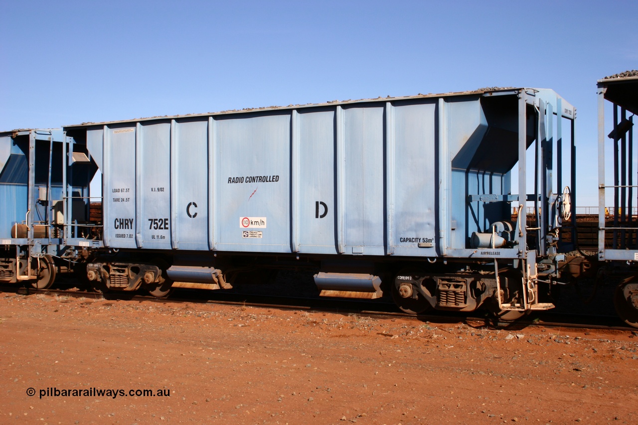 050518 2106
Flash Butt yard, CFCLA hire ballast waggon CHRY type CHRY 752.
Keywords: CHRY-type;CHRY752;CFCLA;CRDX-type;BHP-ballast-waggon;