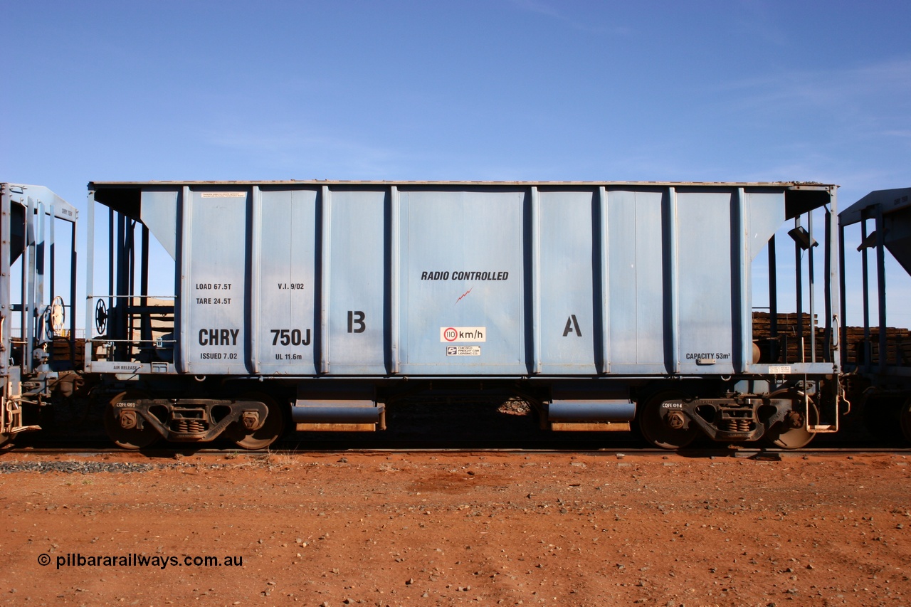 050518 2109
Flash Butt yard, CFCLA hire ballast waggon CHRY type CHRY 750.
Keywords: CHRY-type;CHRY750;CFCLA;CRDX-type;BHP-ballast-waggon;