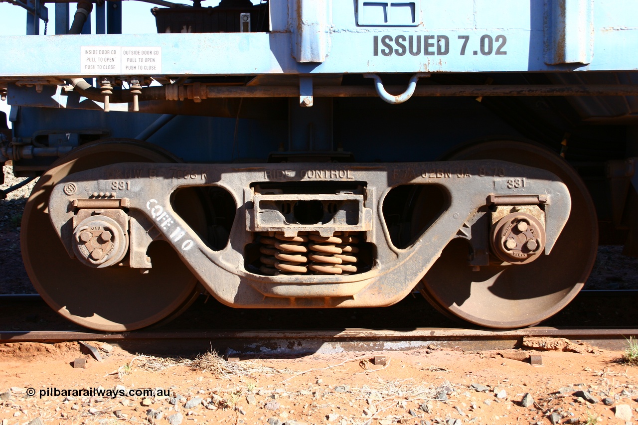 050518 2131
Flash Butt yard, CFCLA hire ballast waggon CHRY type CHRY 759, shows bogie detail, C&NW Ride Control bogie with CFCLA id of CQFE 110.
Keywords: CHRY-type;CHRY759;CFCLA;CRDX-type;BHP-ballast-waggon;