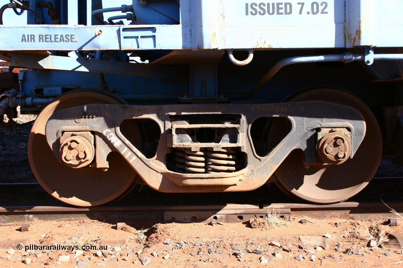 050518 2133
Flash Butt yard, CFCLA hire ballast waggon CHRY type CHRY 761, shows bogie detail, ASF Ride Control bogie with CFCLA id of CQFE 111.
Keywords: CHRY-type;CHRY761;CFCLA;CRDX-type;BHP-ballast-waggon;