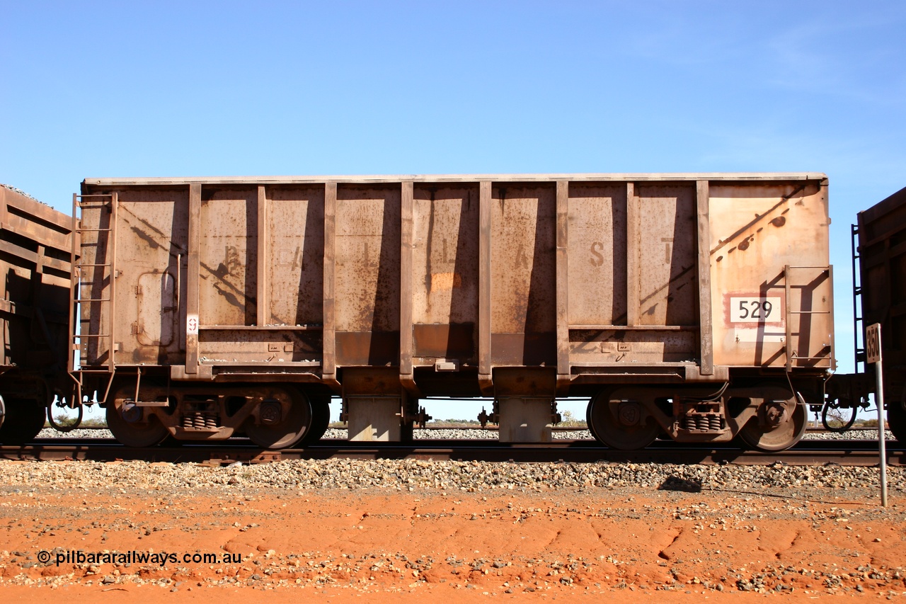 050518 2160
Bing Siding. Side view of 1963 built Magor USA waggon 529, originally in ore service before conversion to a ballast waggon.
Keywords: Magor-USA;BHP-ballast-waggon;