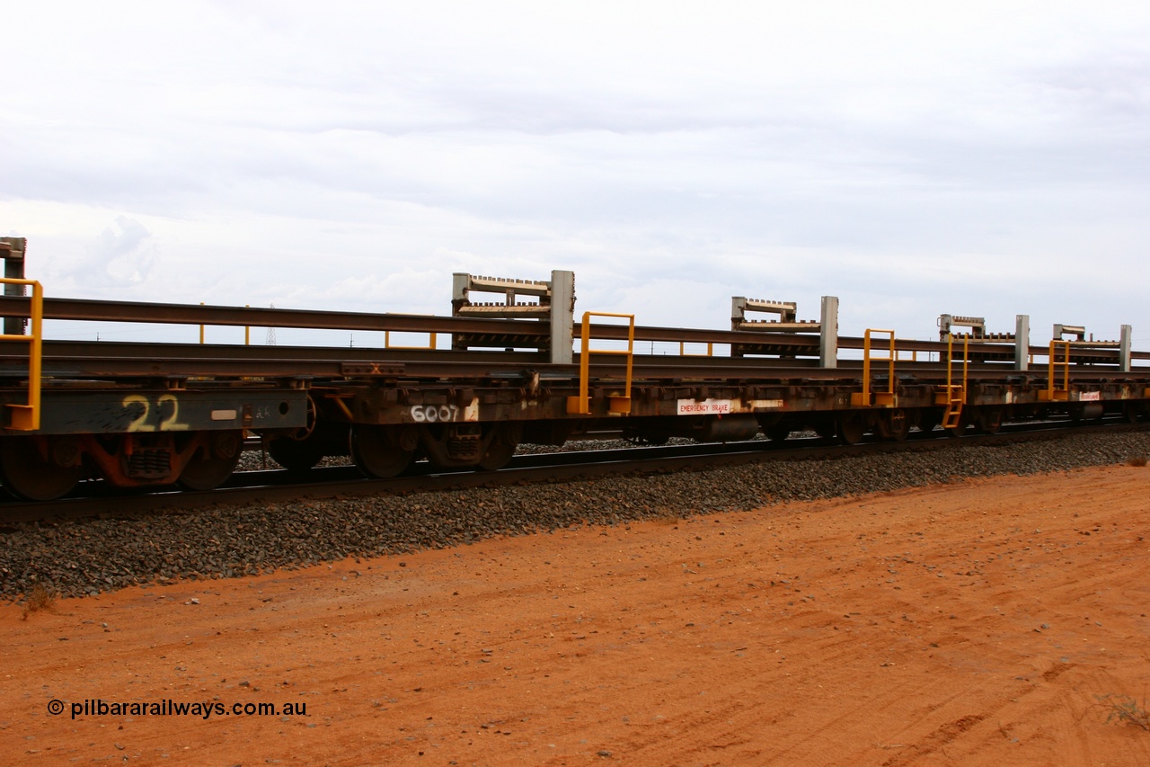 050522 2731
Goldsworthy Junction, rail recovery and transport train flat waggon #21, 6007 with registered number G506007, built by Scotts of Ipswich Qld in 1970.
Keywords: Scotts-Qld;BHP-rail-train;