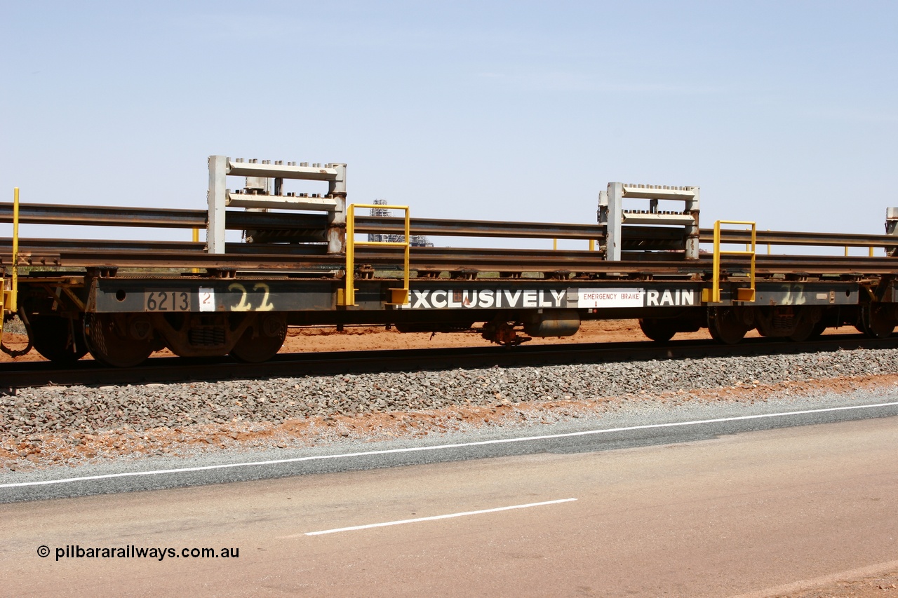 051001 5707
Boodarie, the Steel Train or rail recovery and transport train, flat waggon #22, 6213, a Comeng WA built flat waggon from February 1977 under order no. 07-M-282 RY.
Keywords: Comeng-WA;BHP-rail-train;