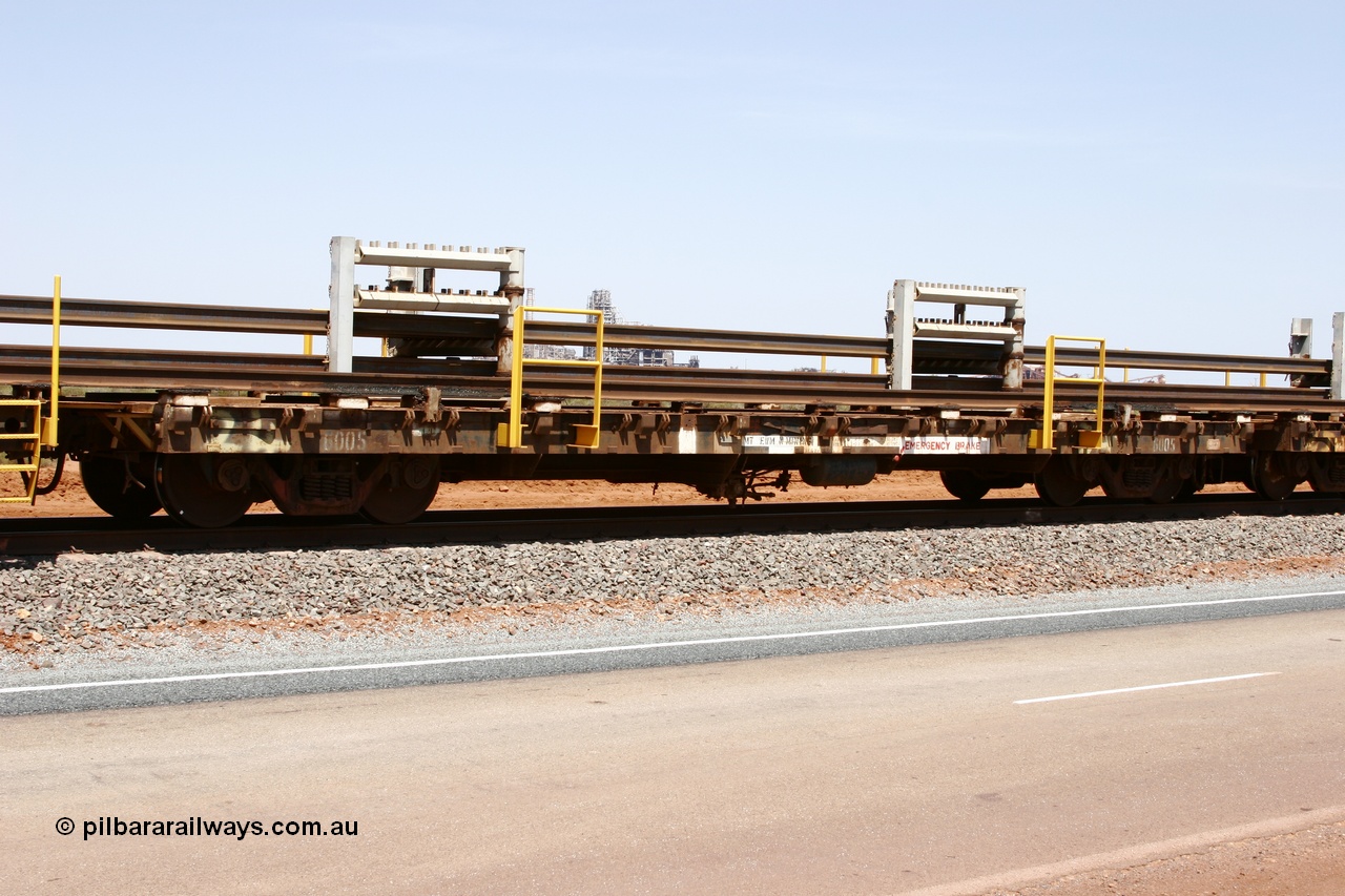 051001 5714
Boodarie, the Steel Train or rail recovery and transport train, flat waggon #24, 6005, a Scotts of Ipswich Qld built flat waggon from September 1970.
Keywords: Scotts-Qld;BHP-rail-train;