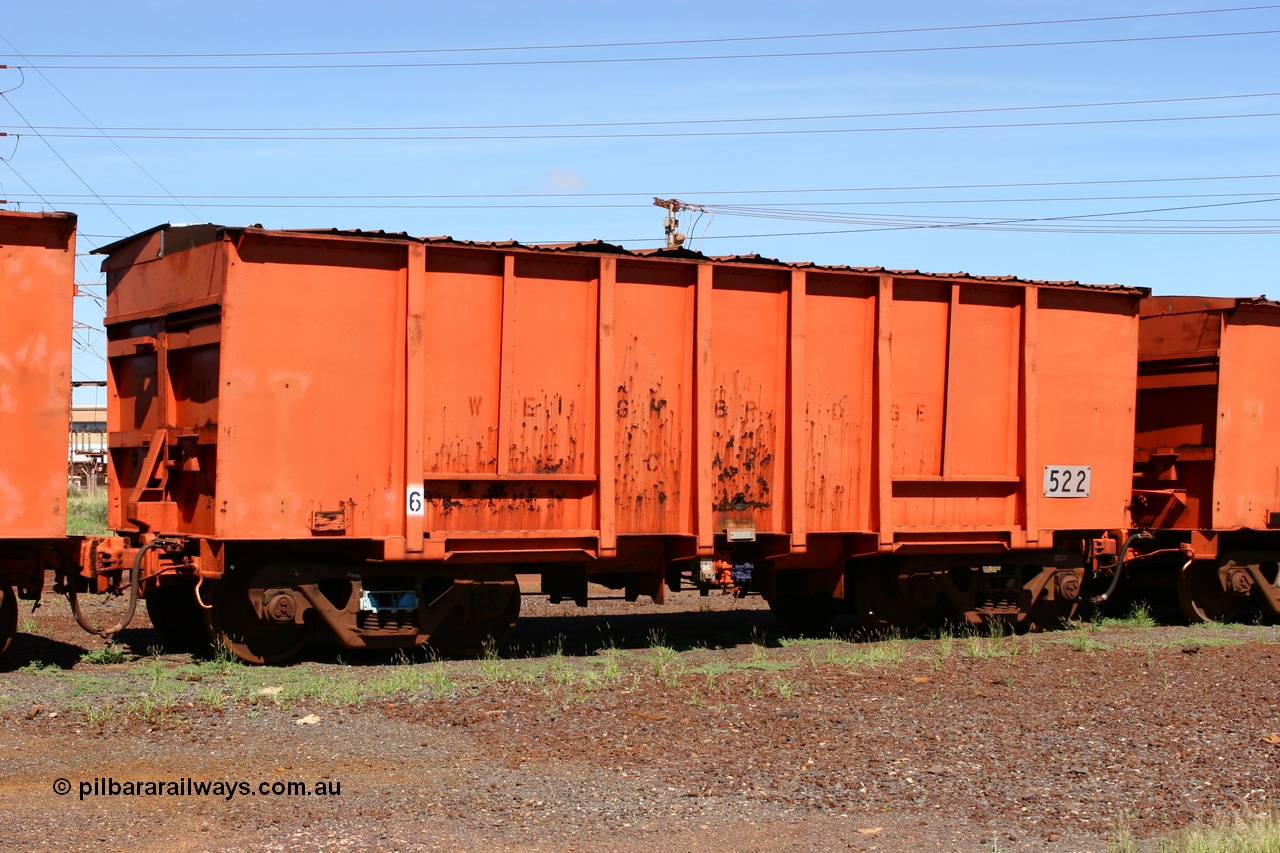 060414 3440
Nelson Point yard, originally a Magor USA built ballast waggon for the Oroville Dam construction, 522 seen here modified as a weighbridge test car.
Keywords: Magor-USA;BHP-weigh-waggon;