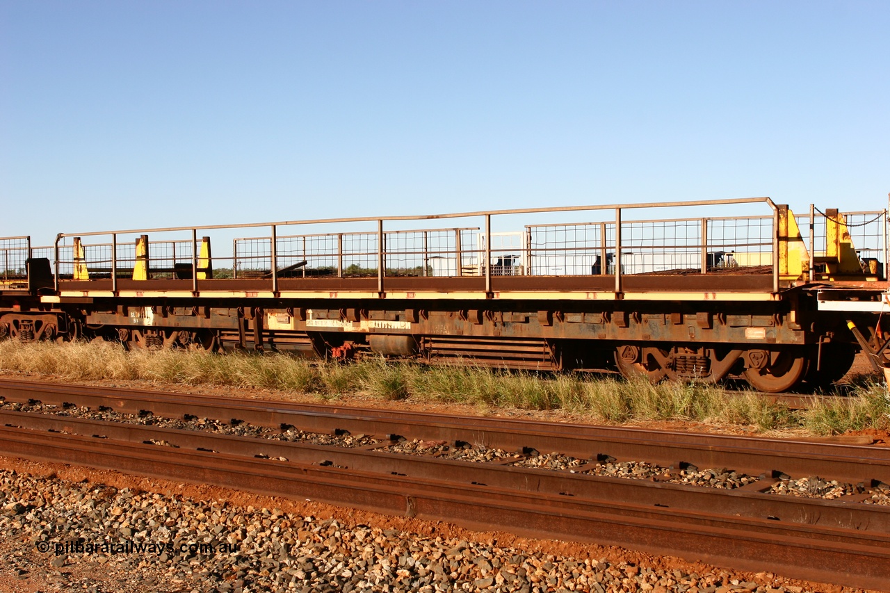 060429 3726
Flash Butt yard, Pony re-laying waggon, built for Mt Newman Mining in 1970 by Scotts of Ipswich, one of a batch of nine, one of a batch of nine in the series 6005-6013.
Keywords: BHP-pony-waggon;Scotts-Qld;