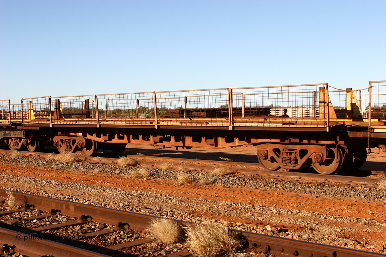 060429 3738
Flash Butt yard, Pony re-laying waggon, #1, originally built for Goldsworthy Mining as one of a batch of six with a 55 tonne rating by Tomlinson Steel in 1966.
Keywords: BHP-pony-waggon;Tomlinson-Steel-WA;GML;