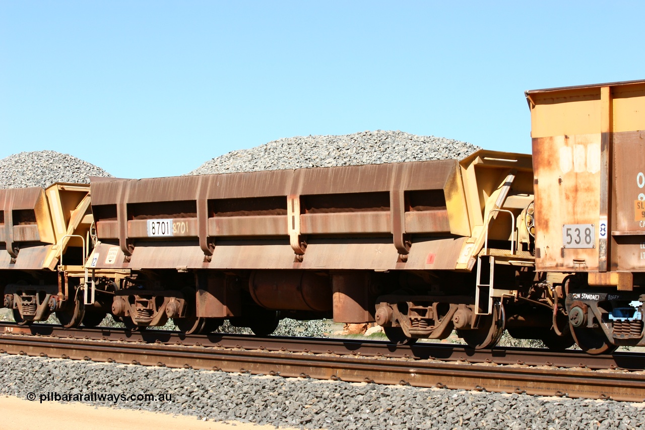060501 3870
Tabba Siding, originally built by Difco USA for Goldsworthy Mining Ltd in 1967 as a batch of five, prefixed with 870 in BHP service, 8701 side dump waggon loaded with ballast.
Keywords: Difco-Ohio-USA;GML;BHP-ballast-waggon;