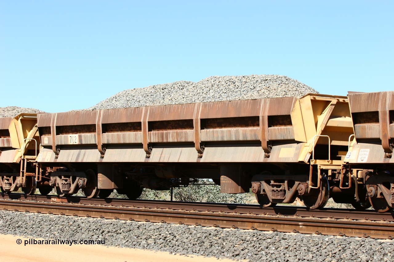 060501 3875
Tabba Siding, built by Difco USA in 1971 for Mt Newman Mining in a group of four, side dump waggon 702.
Keywords: Difco-Ohio-USA;BHP-ballast-waggon;