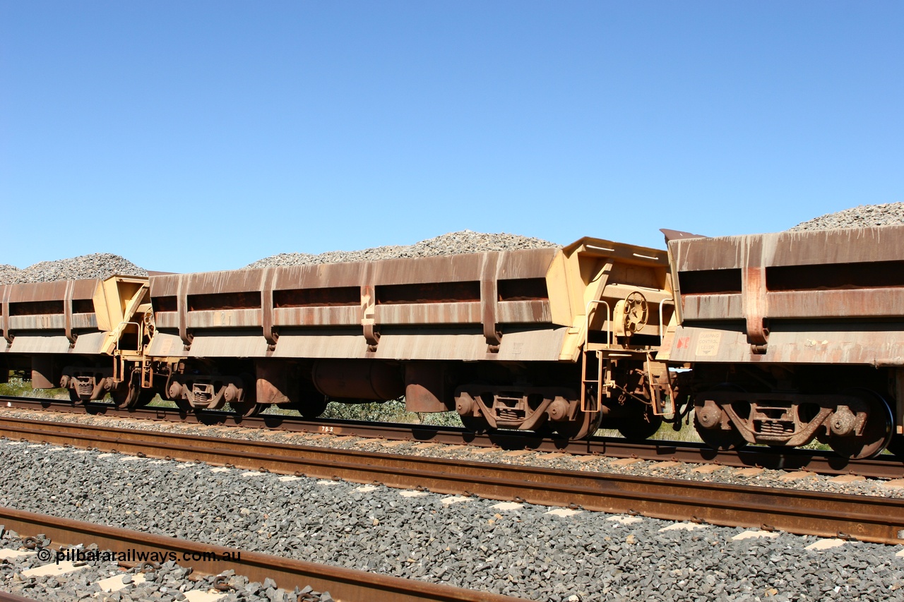 060501 3899
Tabba Siding, built by Difco USA in 1971 for Mt Newman Mining in a group of four, 701 was the class leader of the long side dump waggons.
Keywords: Difco-Ohio-USA;BHP-ballast-waggon;