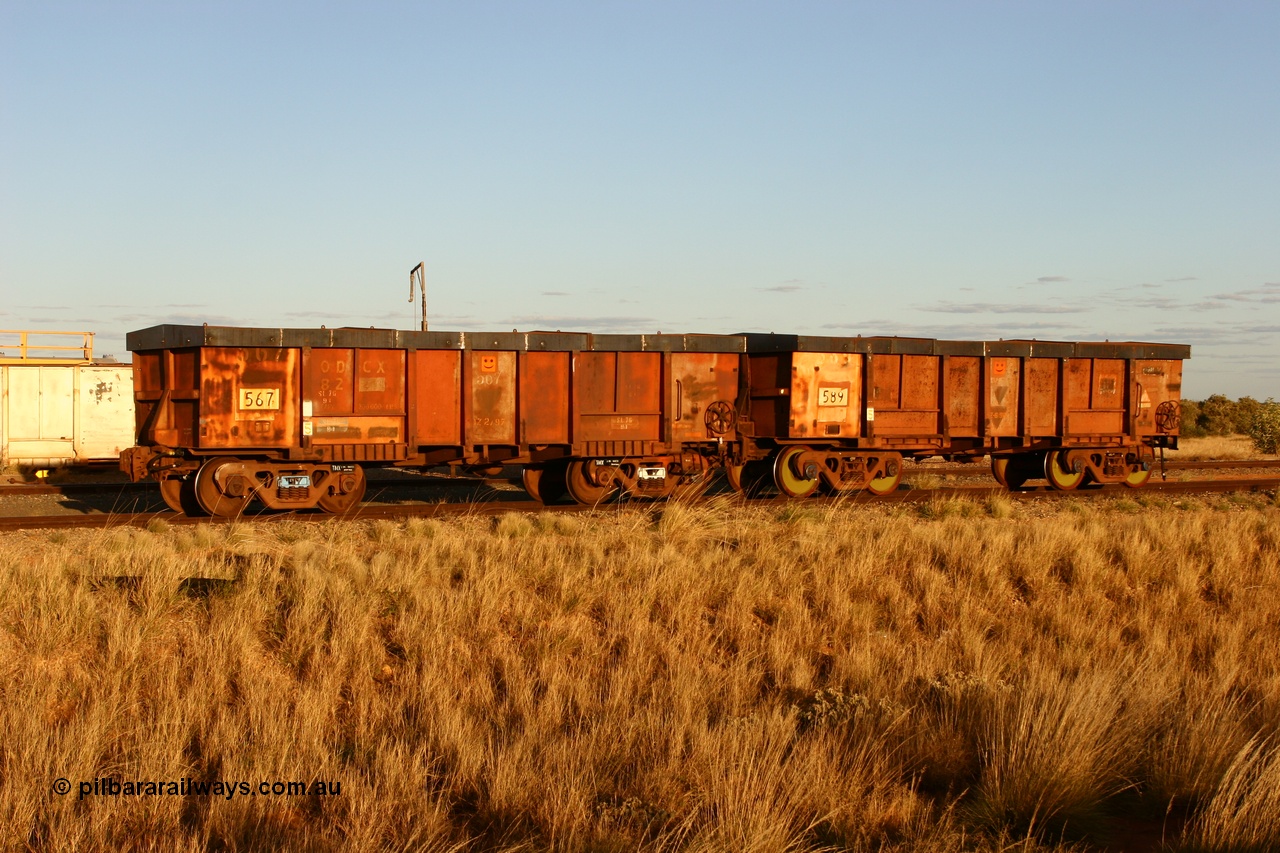 060618 6219
Flash Butt yard, modified original Magor USA built Oroville waggons 567 and 589, cut down and covered for use as indexing waggons at Finucane Island car dumpers, note the original ODCX marking visible.
Keywords: Magor-USA;Oroville;BHP-index-waggon;