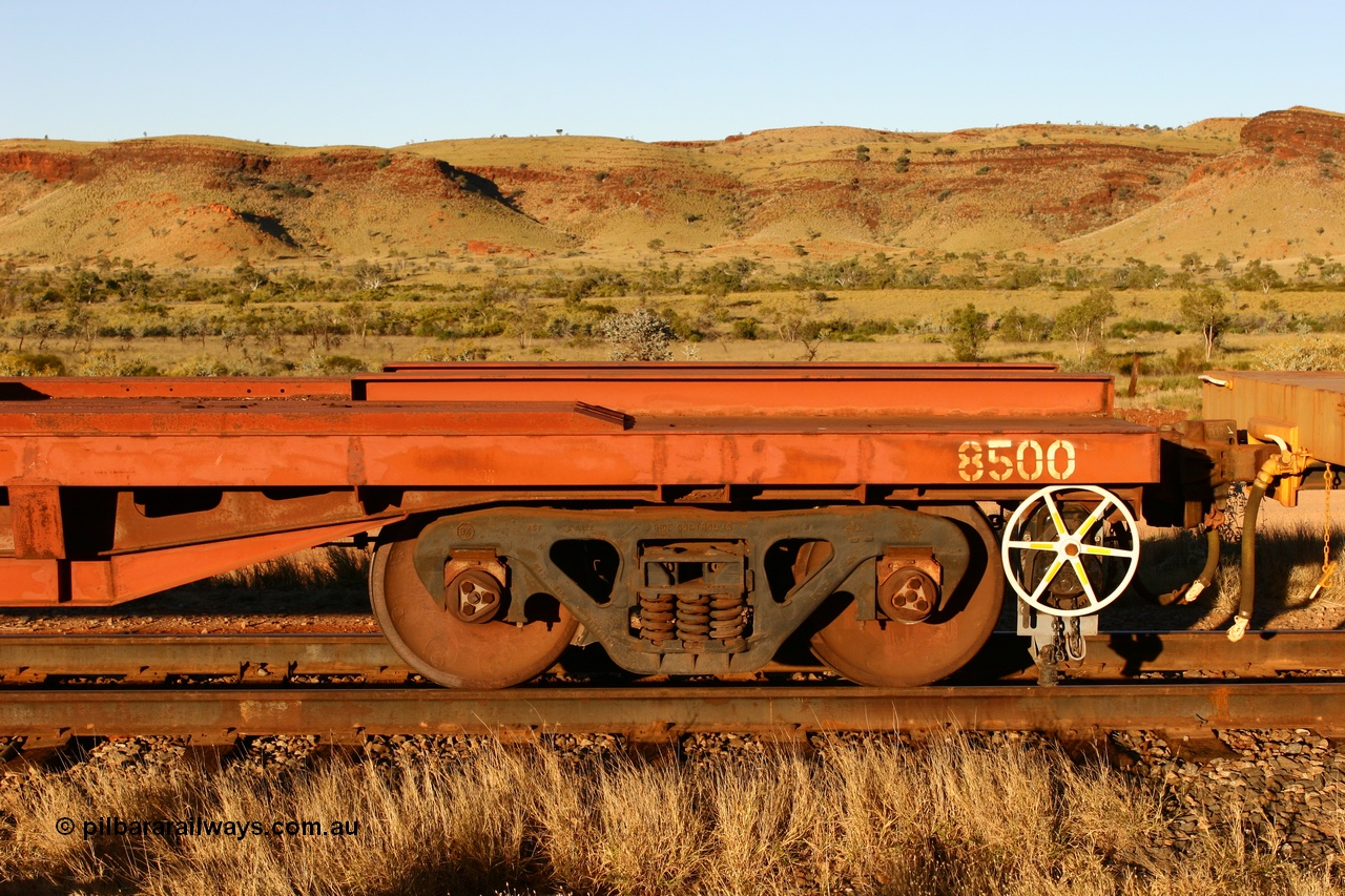 060714 6895
Garden Siding, flat waggon 8500, originally built by Tomlinson Steel WA for Goldsworthy Mining as one of six 55 ton flat waggons built in 1966, and later modified by BHP to increase its capacity, bogie and handbrake detail.
Keywords: Tomlinson-Steel-WA;GML;BHP-flat-waggon;