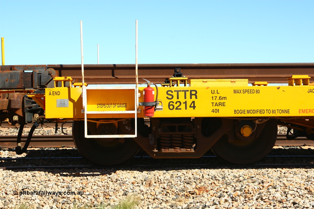 080621 2731
Gillman Siding, new Lead-Off Lead-On waggon STTR class STTR 6214 on the end of the Steel Train or rail recovery and transport train, built by Gemco Rail WA, close up of bogie and detail of A end.
Keywords: Gemco-Rail-WA;BHP-rail-train;STTR-type;STTR6214;