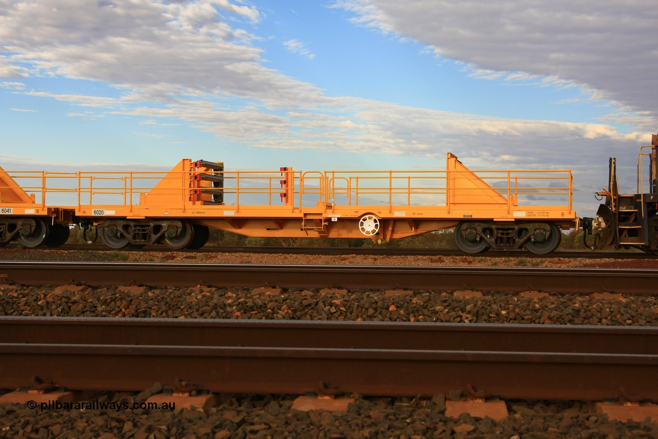 100717 0652
Flash Butt yard, new rail stock carrier waggon 6020, built by Gemco Rail in late 2009-10 with Barber bogies.
Keywords: Gemco-Rail-WA;BHP-rail-train;